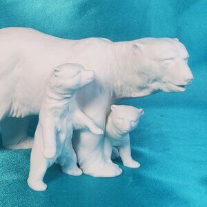 Kaiser Porcelain Polar Bear Family Figurine – Mother & 2 Cubs Vintage W. Germany